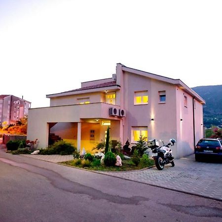 Villa Mir 莫斯塔尔 外观 照片