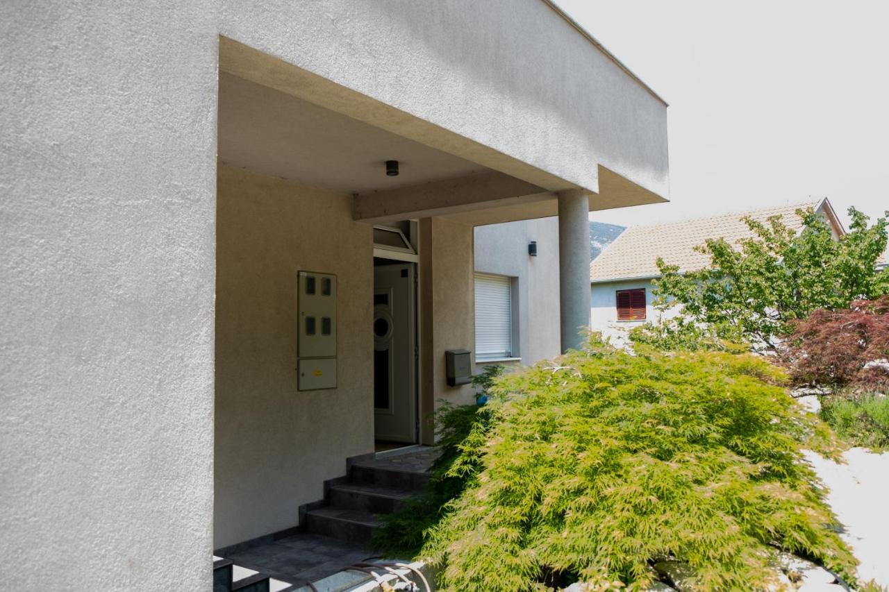 Villa Mir 莫斯塔尔 外观 照片
